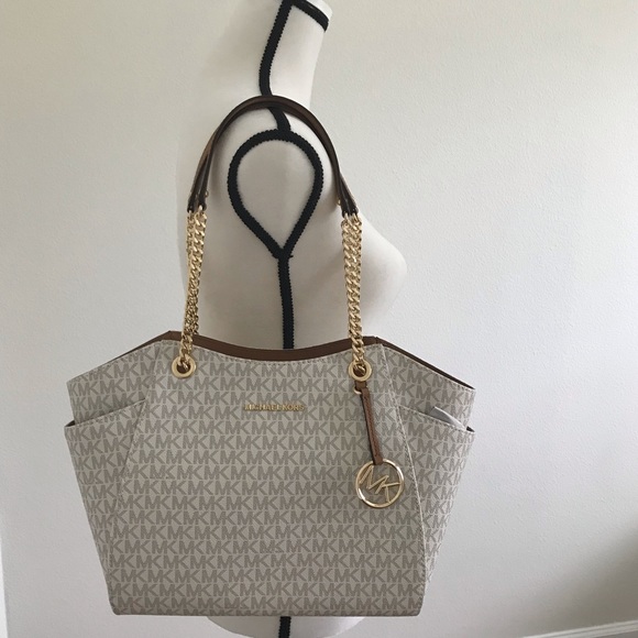 Last one✨Michael Kors jet set large chain tote - Picture 6 of 8